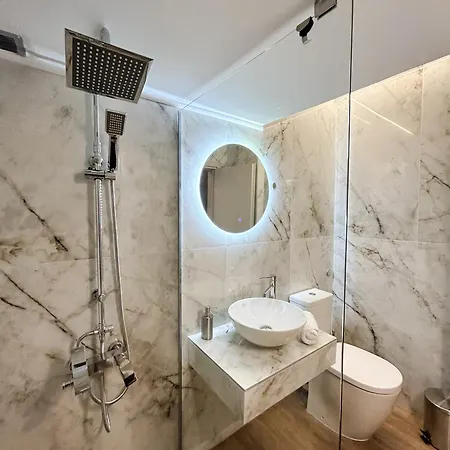 Hyperion Premium Apartament *